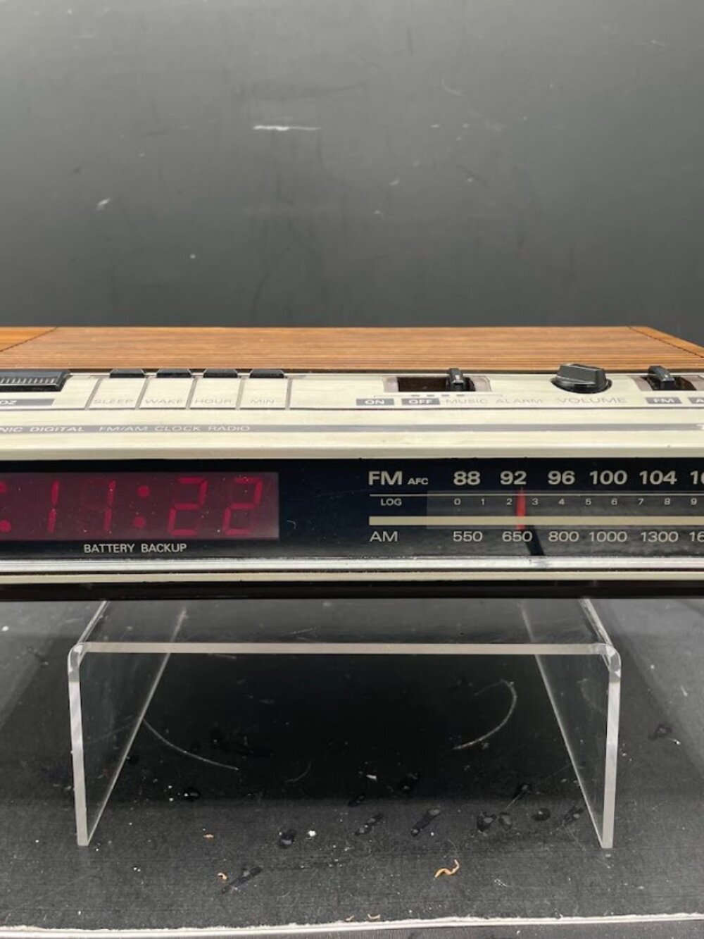 GE Digital Clock Radio Model 7-4634B Wood Grain Vintage Alarm Clock Works